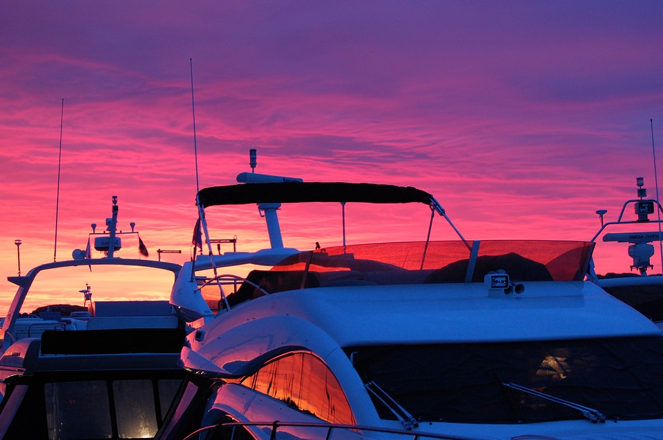 Sunset boating norway