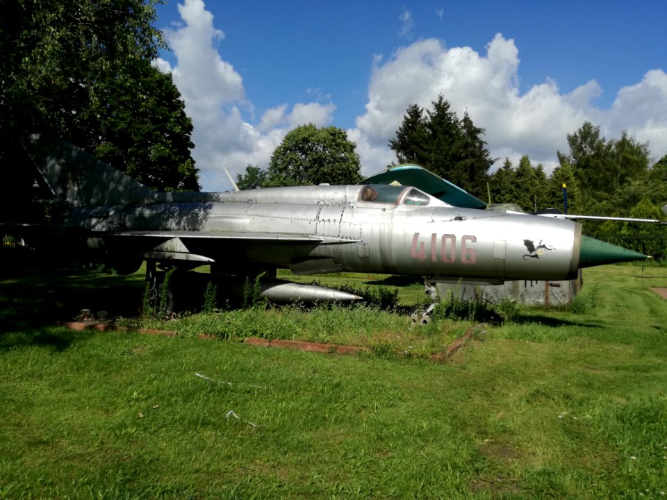 Muzeum Uzbrojenia w Poznaniu MiG-21 07