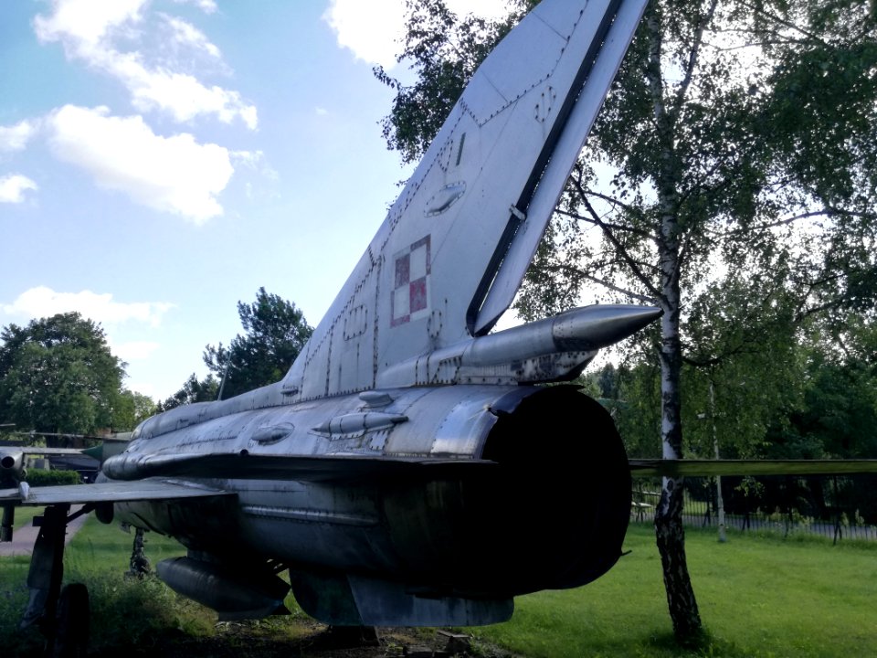 Muzeum Uzbrojenia w Poznaniu MiG-21 31