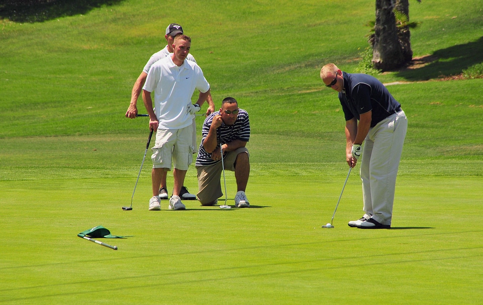 Putter putting caddy