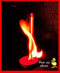 Jugando con fuego photo