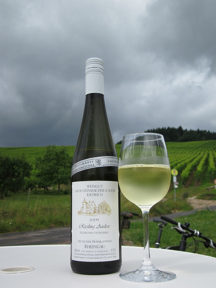 White bottle kiedricher graefenberg