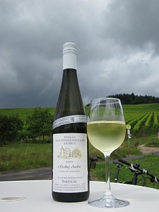 White bottle kiedricher graefenberg