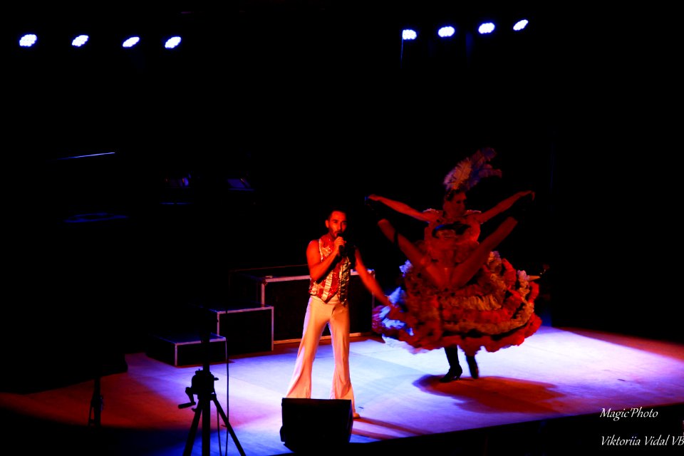 Le Cabaret
