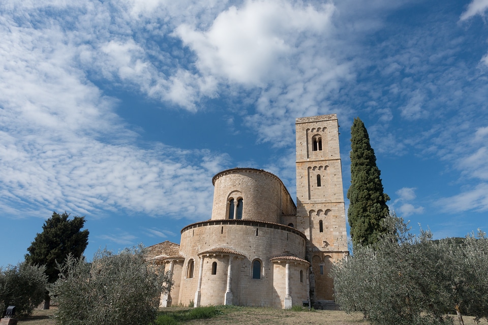 Romanesque tuscany italy