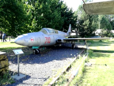 Muzeum Uzbrojenia w Poznaniu planes diverse 14 photo