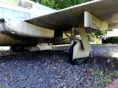 Muzeum Uzbrojenia w Poznaniu planes diverse 19