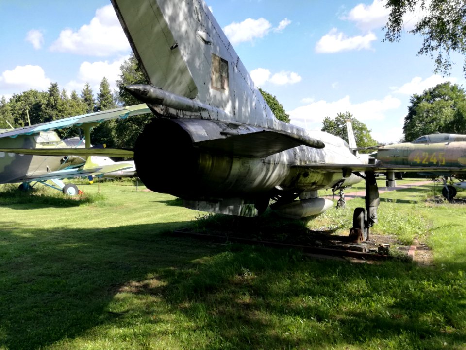 Muzeum Uzbrojenia w Poznaniu MiG-21 37