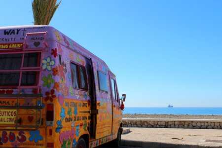 Bus hippie beach