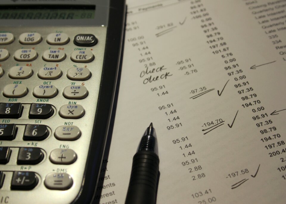 Payment charge calculator