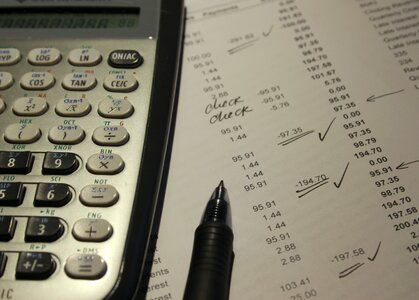 Payment charge calculator