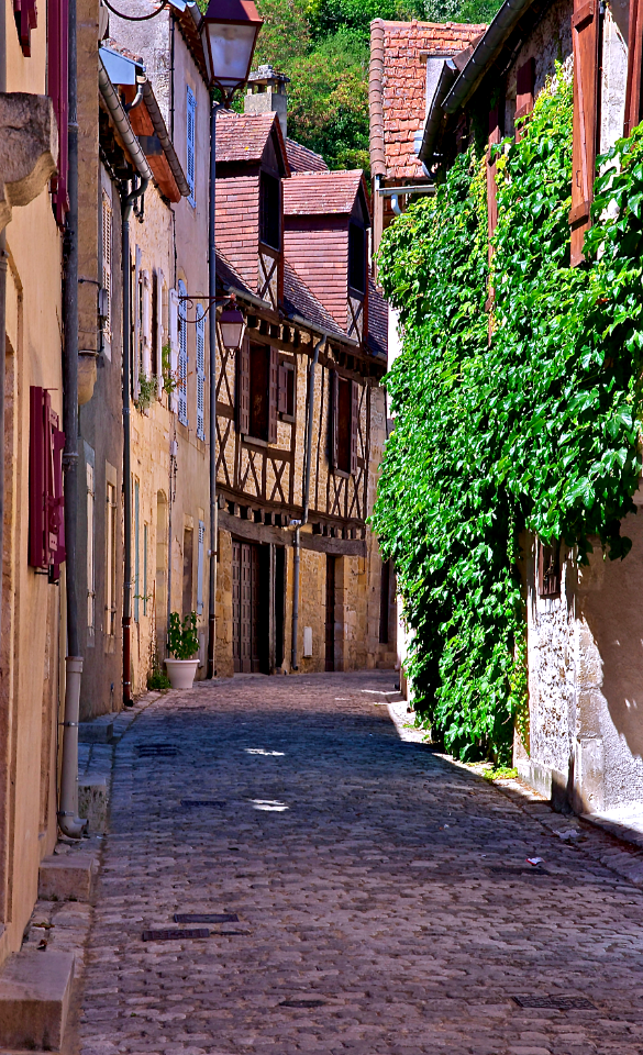 A narrow street in France