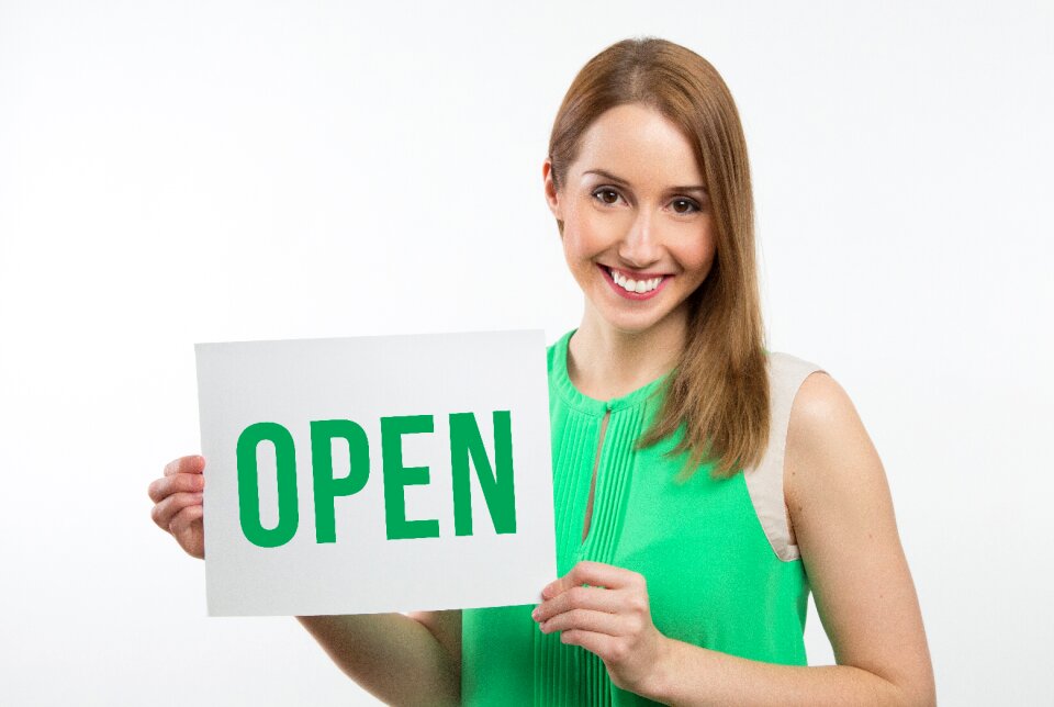 Message girl open