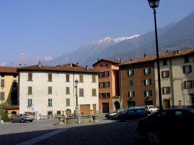 090 - Piazza mercato