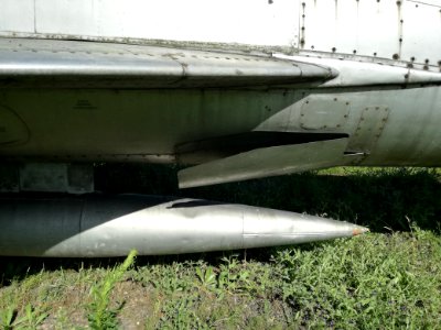 Muzeum Uzbrojenia w Poznaniu MiG-21 12 photo