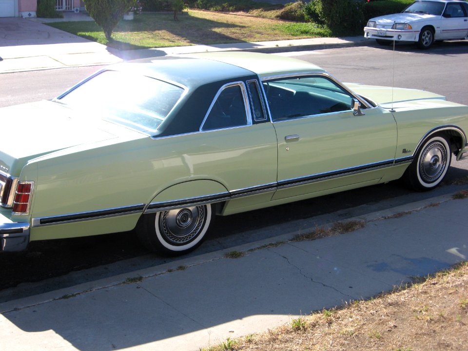 1977 FORD LTD LANDAU