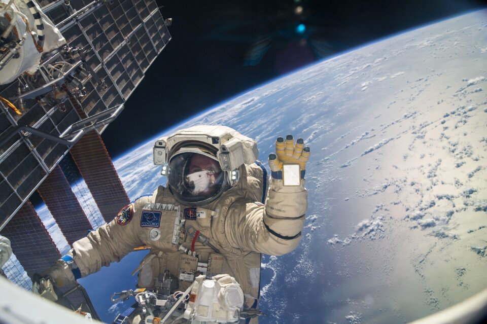 Spacecraft tools suit