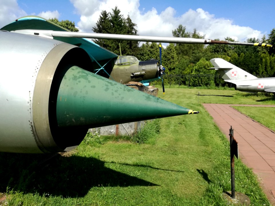 Muzeum Uzbrojenia w Poznaniu MiG-21 03
