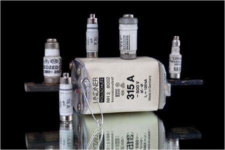 Electricity voltage lines