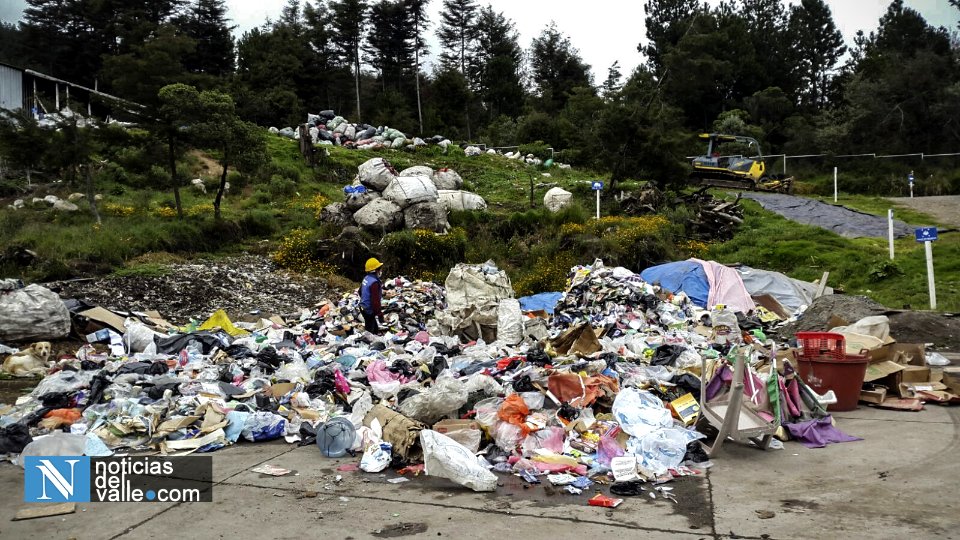 Colapsa planta de tratamiento de desechos sólidos en bosque municipal photo