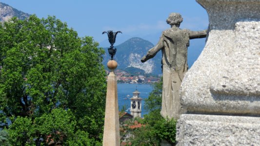 Isola bella e isola pescatori photo