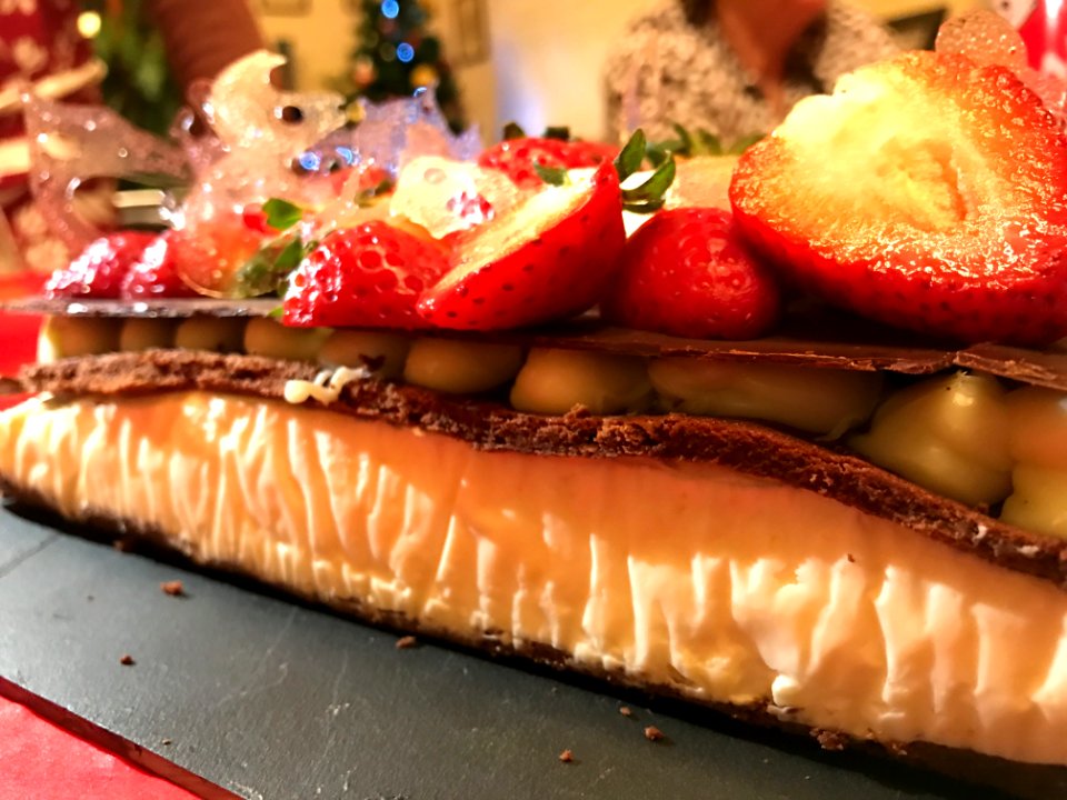 Strawberry cake