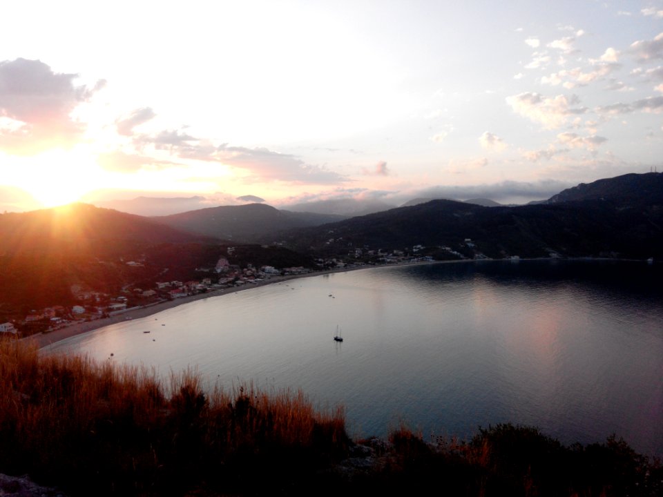 Agios Georgios Sonnenaufgang