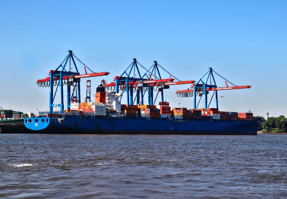 Cranes cargo freighter photo