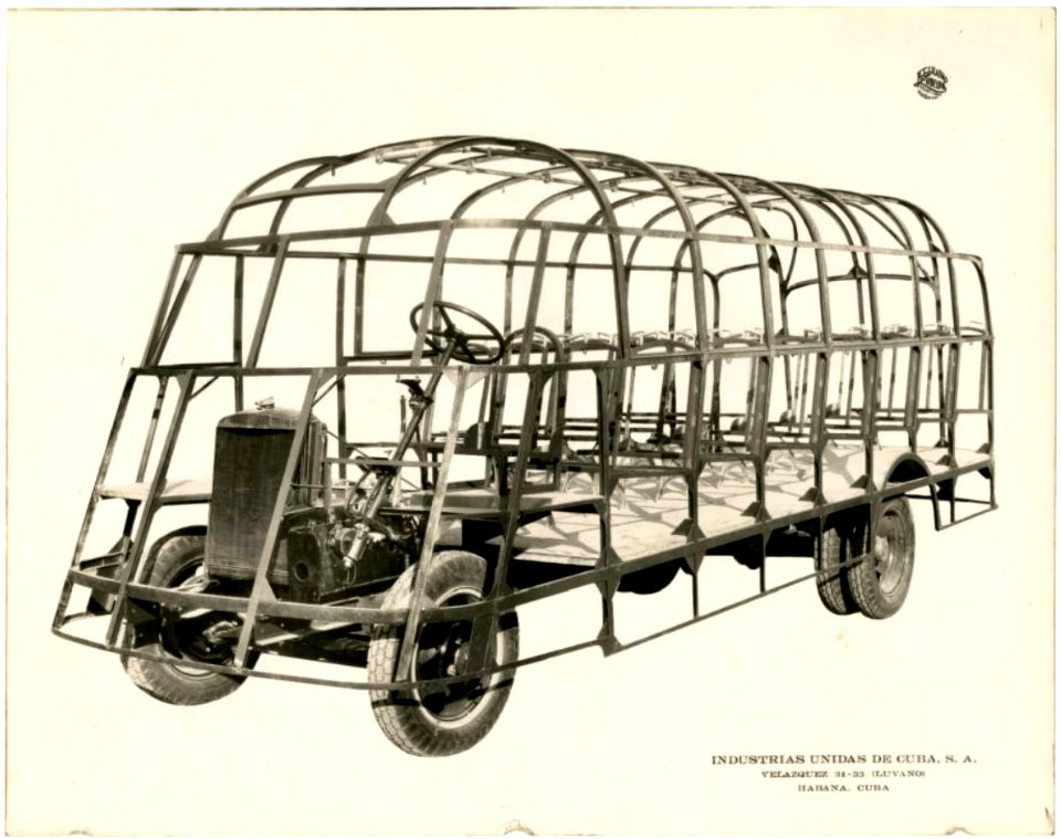 Buses manufactured by Industrias Unidas de Cuba