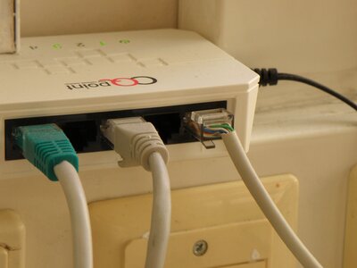 Internet outlet internet access