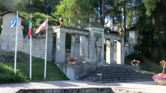 Ossana e Dolomiti di Brenta