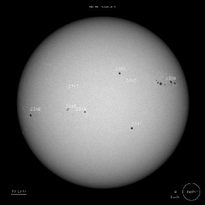 2015-05-15 mdi sunspots 1024
