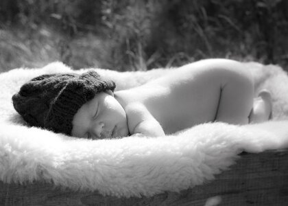 Small child infant newborn photo
