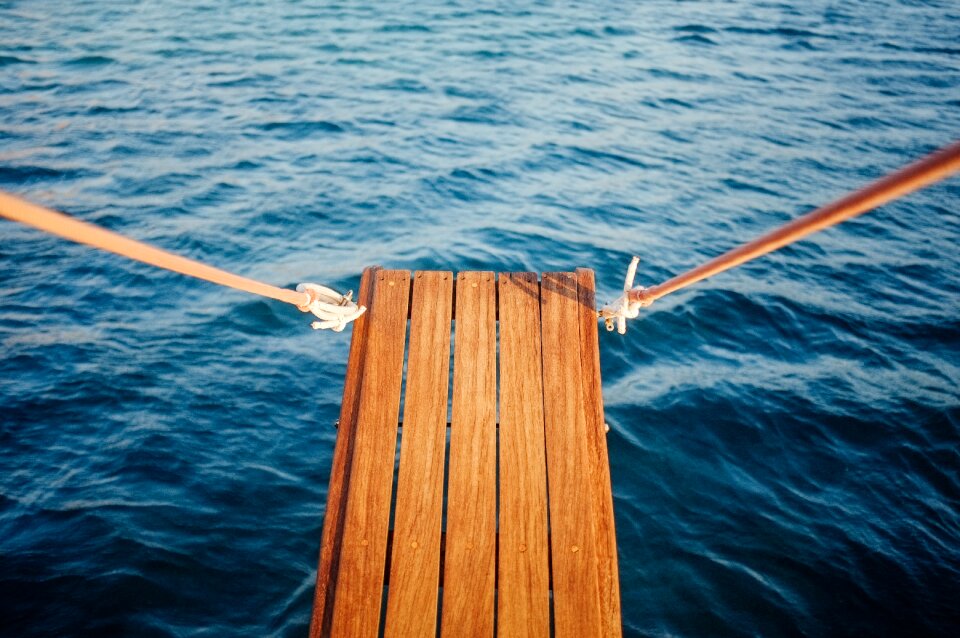 Jumping swimming boat