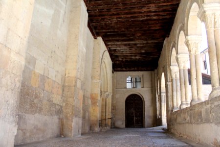 Atrio de La Trinidad. Segovia
