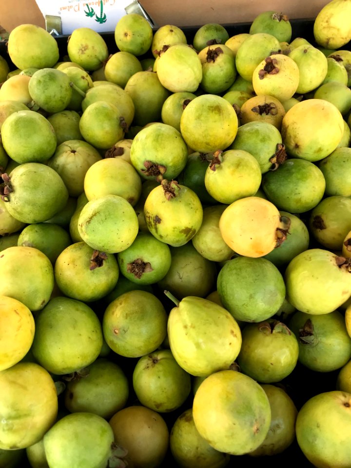 Cabral guavas