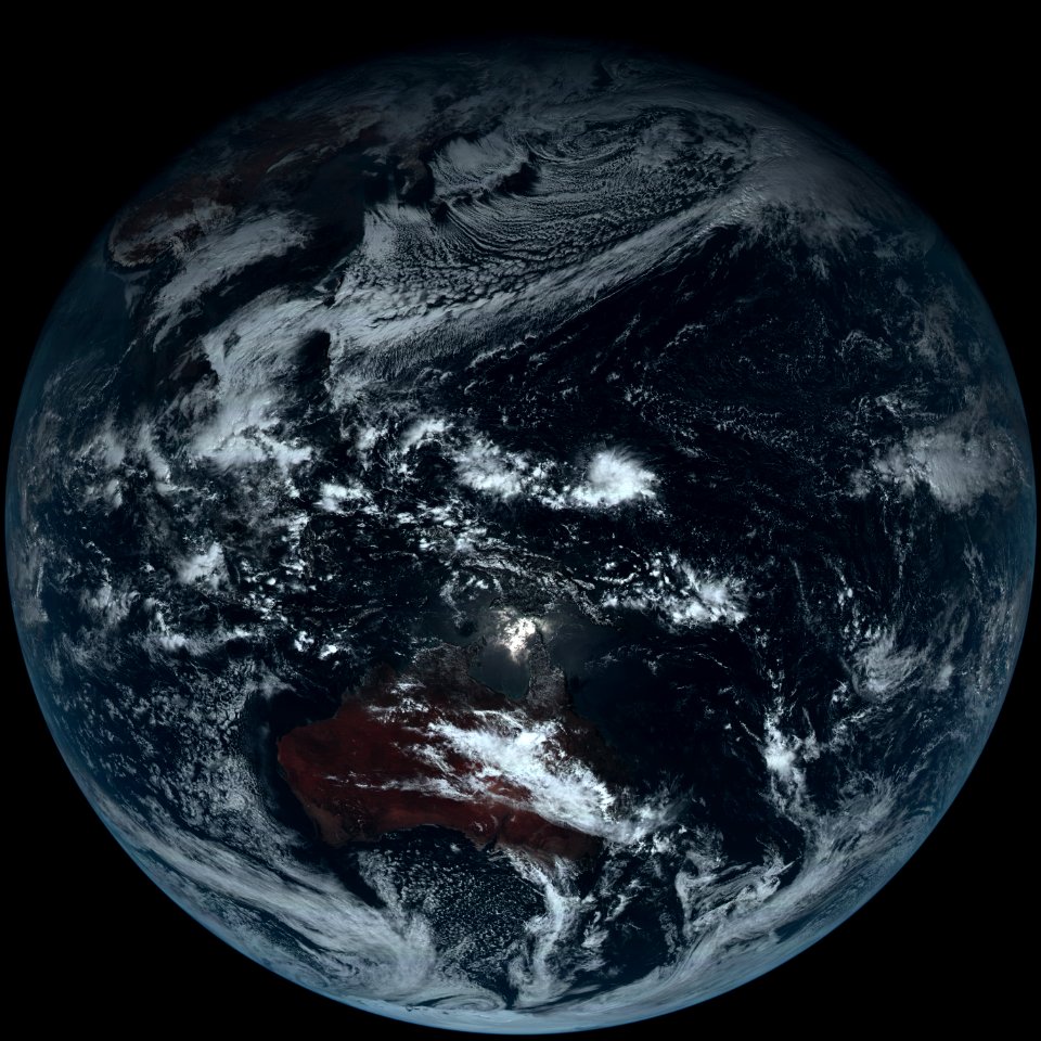full disc visible image over 140°E on 18 December 2014 at 0240 UTC