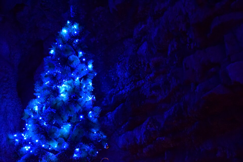 Snow night christmas ball