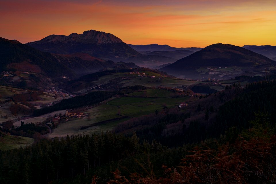 Amanece Udalaitz Sunrise