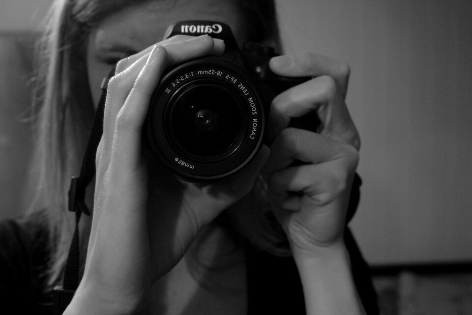 Person taking picture phorography