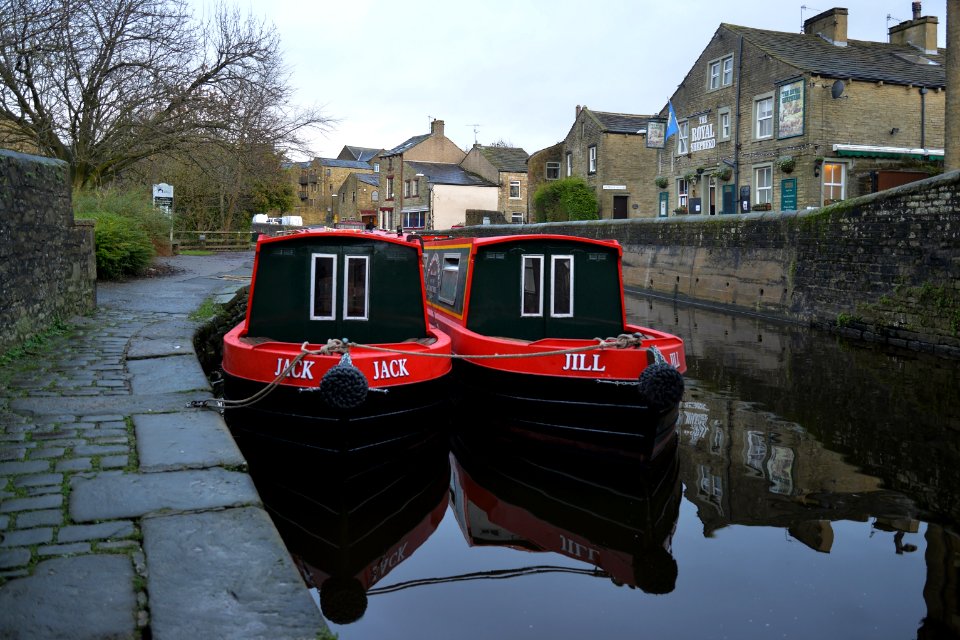 Jack & Jill, Springs Bank Canal, Skipton, Yorkshire photo