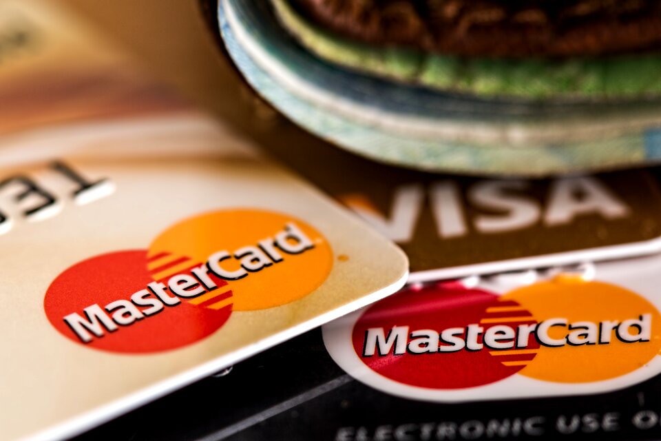 Credit paying plastic