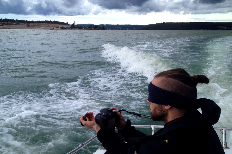 Danijel Šivinjski blindfolded in Novigrad