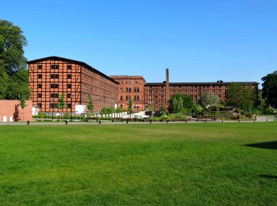 Meadow park building