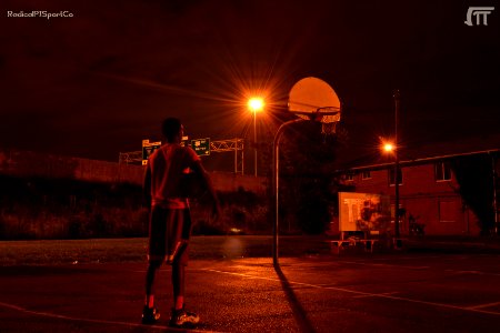 night-hoops