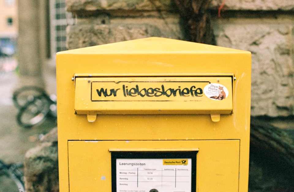 Nur Liebesbriefe Briefkasten / Only Love Letters