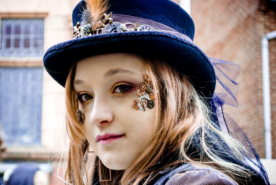 Festival gothic woman