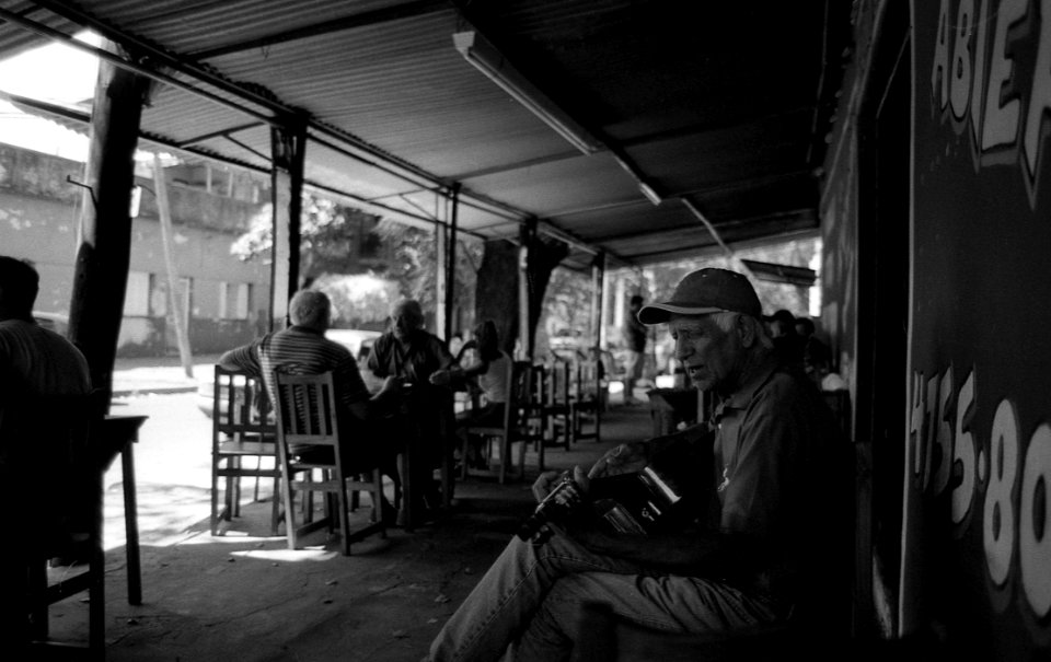 Ariel Kodak 400 TX 023