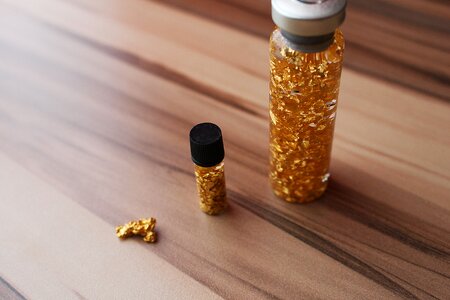 Gold natural gold nugget