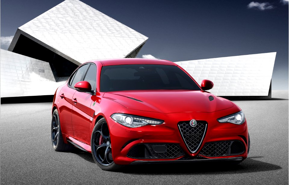 150624 Alfa Romeo Giulia HP1